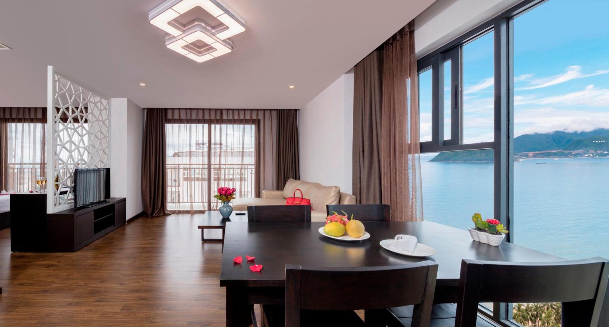 Meriton Hotel Nha Trang Dış mekan fotoğraf