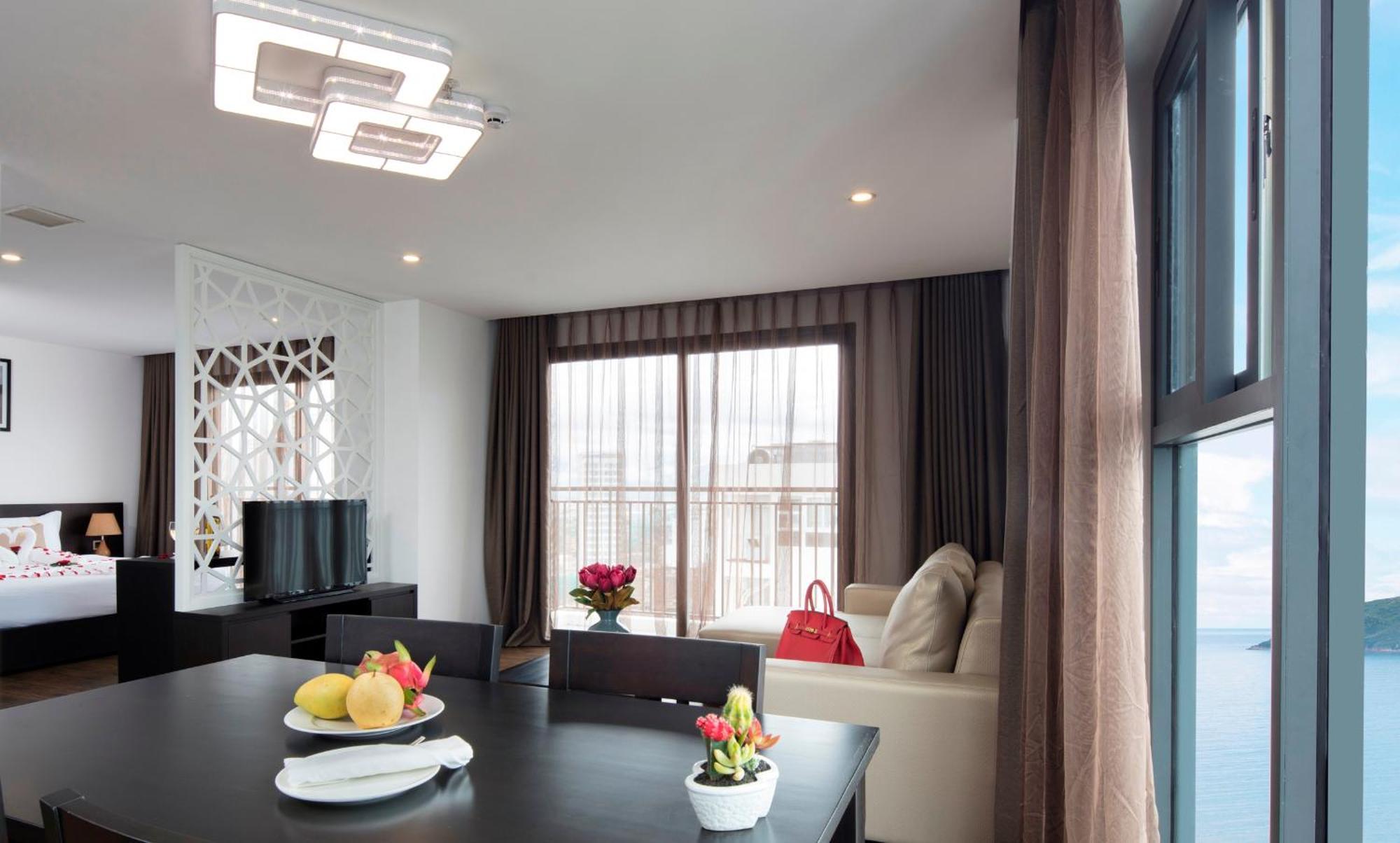 Meriton Hotel Nha Trang Dış mekan fotoğraf
