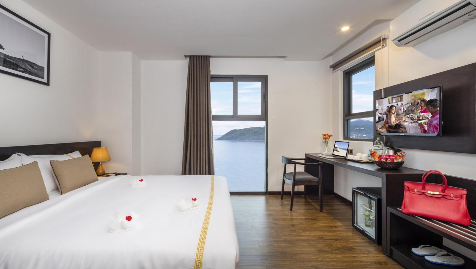 Meriton Hotel Nha Trang Dış mekan fotoğraf