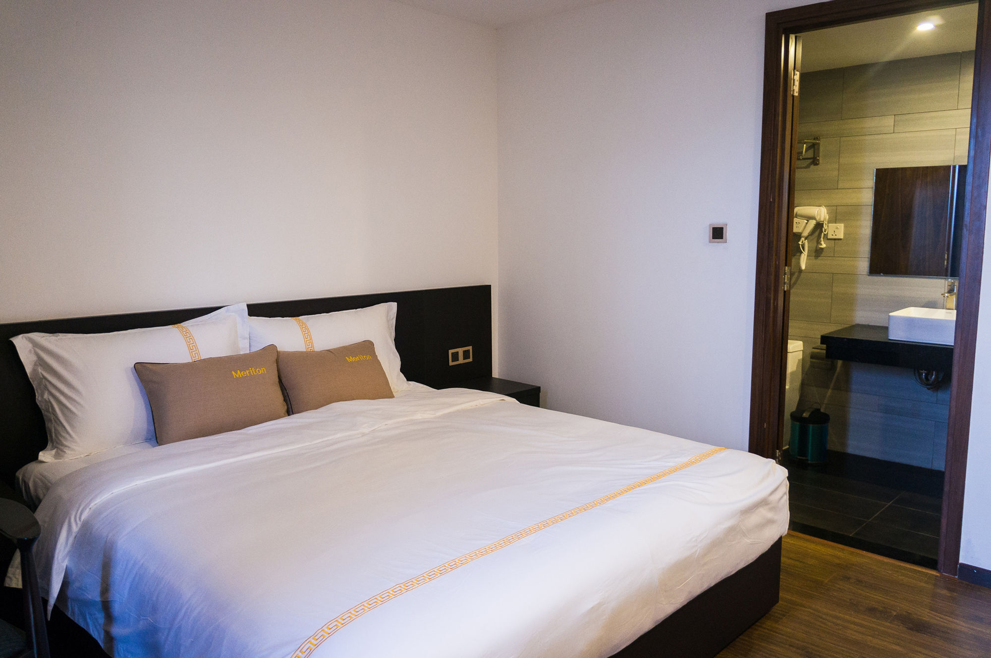 Meriton Hotel Nha Trang Dış mekan fotoğraf